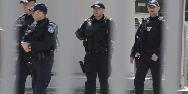 Κόσοβο: Καθηγητής, αστυνομικός, δικηγόρος και γιατρός κατηγορούνται για τον βιασμό μιας έφηβης