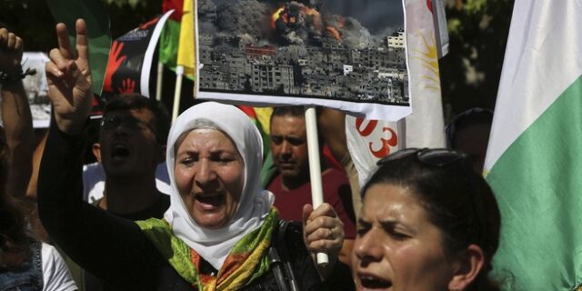 Τουρκική επιχείρηση στη Συρία: Συνέλαβαν 21 Κούρδους ηγέτες οι Τούρκοι