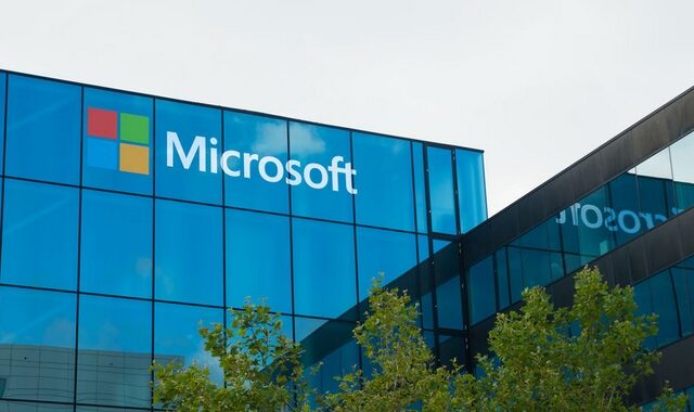 ΗΠΑ: Σύμβαση 10 δισ. δολαρίων Πενταγώνου – Microsoft για την ανάπτυξη του “υπολογιστικού νέφους”
