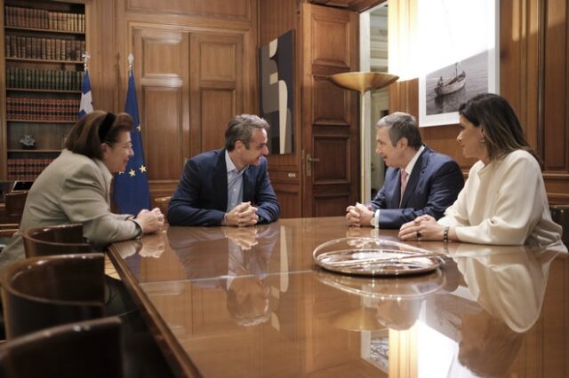 Συνάντηση Μητσοτάκη με τον Πρόεδρο του Ιδρύματος Ωνάση για την αναβάθμιση υποδομών στο λόφο της Ακρόπολης