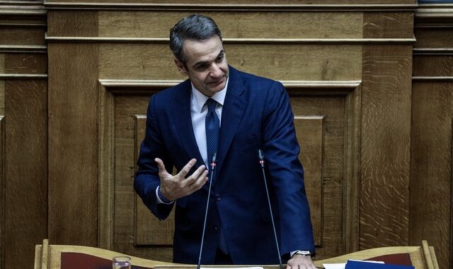 Μητσοτάκης: 20.000 πρόσφυγες σε δέκα περιφέρειες, κλειστά προαναχωρησιακά κέντρα