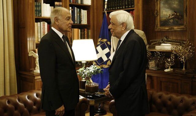 Παυλόπουλος: Να καταδικασθεί η προκλητική επέμβαση της Τουρκίας στην Συρία