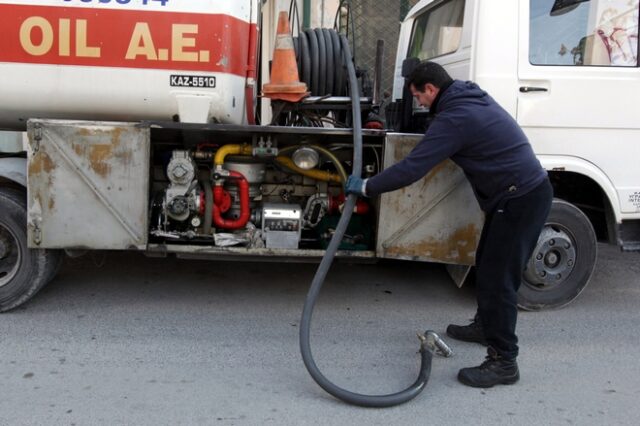 Πετρέλαιο θέρμανσης: Στο 1,02 ευρώ το λίτρο – Πότε ξεκινά η διάθεσή του στην αγορά