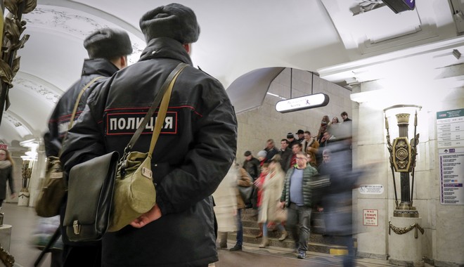 Οι ρωσικές αρχές “κατέβασαν” από τρένο τρεις Αμερικανούς διπλωμάτες