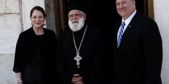 Στη μητρόπολη Αθηνών ο Μάικ Πομπέο