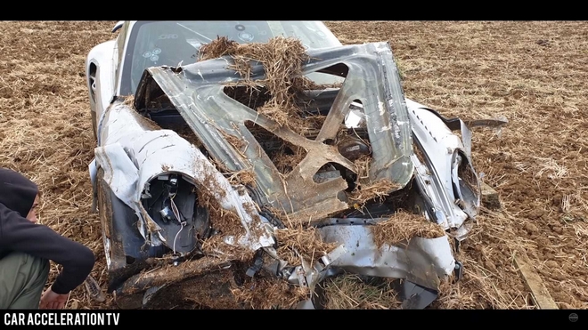 Βίντεο: Οδηγός Porsche έπιασε 365 km/h αλλά δεν κατάφερε να φρενάρει