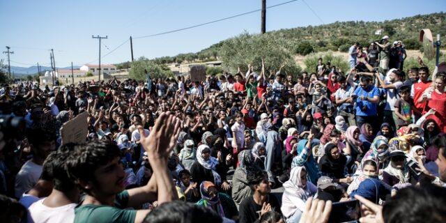 Τρύπιος ασκός οι δομές στο Βόρειο Αιγαίο – Από τη Δευτέρα έως σήμερα 1.154 νέες εισροές