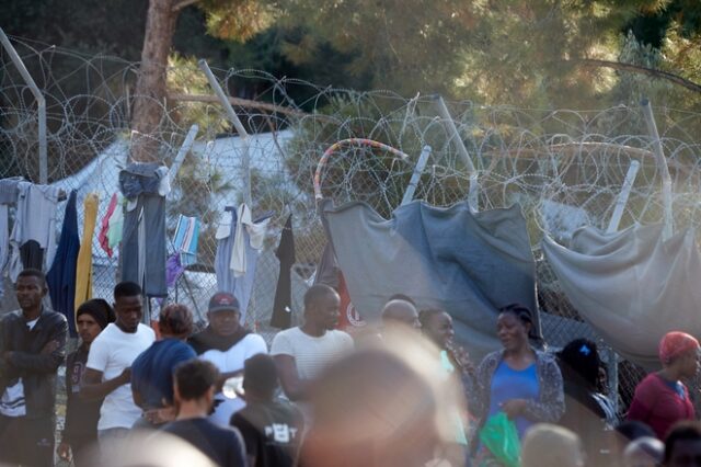 Σάμος: Διαμαρτυρίες προσφύγων που διεκδικούν την αναχώρησή τους από το νησί