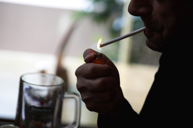 Κάπνισμα: Πώς μπορεί να μειωθεί η βλάβη από την κακή συνήθεια