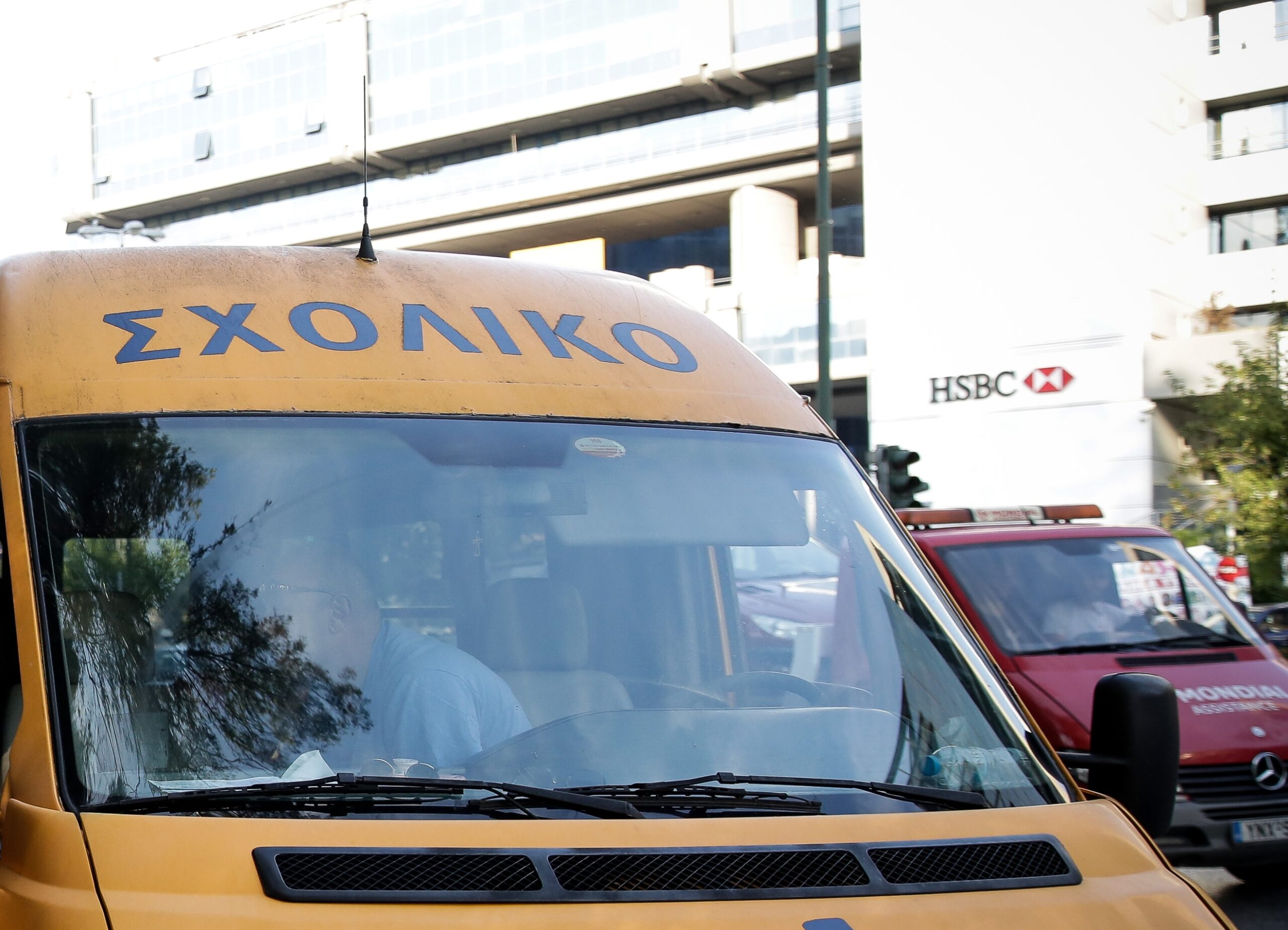 Η απίστευτη απάντηση στη μητέρα 3χρονου που ξέχασαν κλειδωμένο στο σχολικό: “Ηρεμήστε, έγινε ένα λάθος”