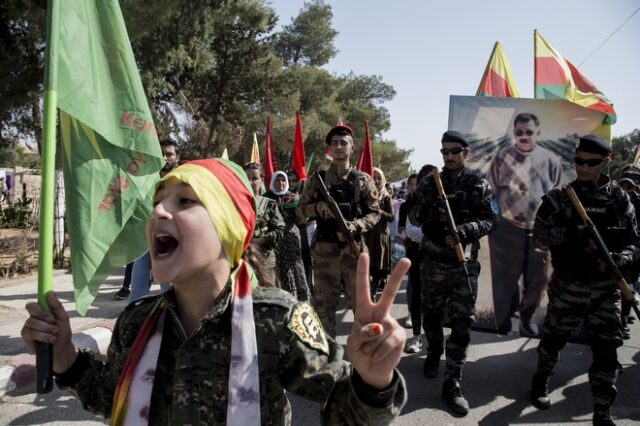 Ο ηρωικός και μοναχικός αγώνας των Κούρδων