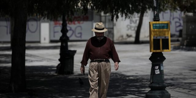 Καιρός: Με υψηλές για την εποχή θερμοκρασίες – Βοριάδες στο Αιγαίο