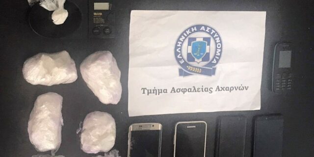 Συλλήψεις για διακίνηση ναρκωτικών στο Μενίδι