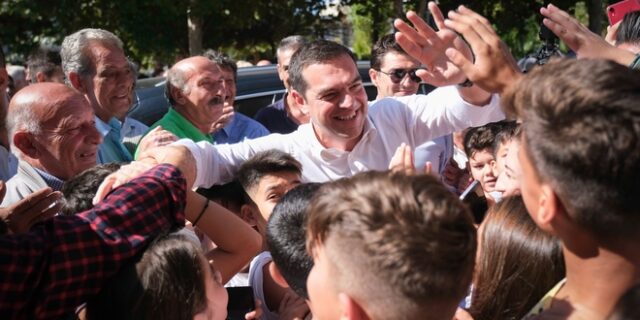 Ζωντανά η ομιλία Τσίπρα στην Πάτρα