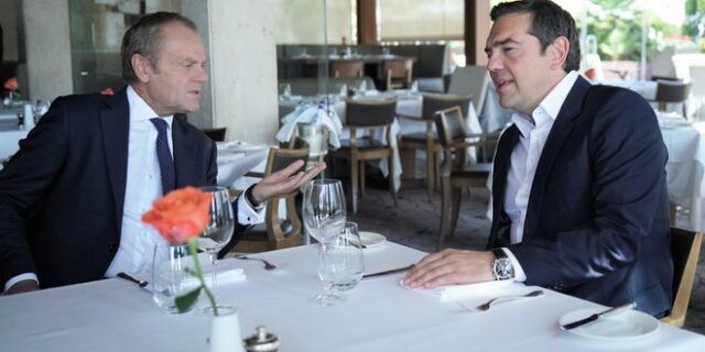 Brexit, προσφυγικό και Βόρεια Μακεδονία στο “μενού” Τσίπρα – Τουσκ
