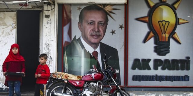 Αίτημα Τουρκίας από ΗΠΑ να “ασκήσει επιρροή” στους Κούρδους για να φύγουν από Συρία