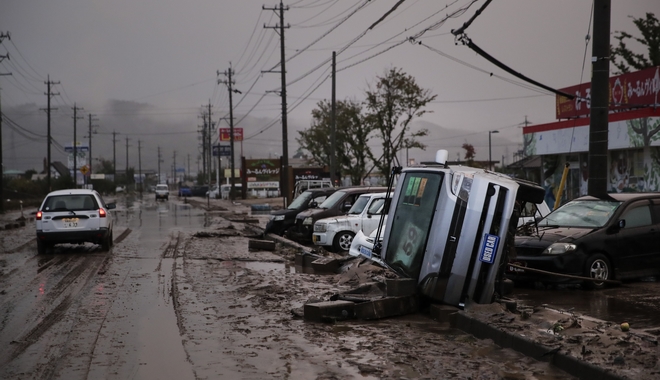Ιαπωνία: Τουλάχιστον 56 άνθρωποι έχασαν τη ζωή τους εξαιτίας του τυφώνα Χαγκίμπι