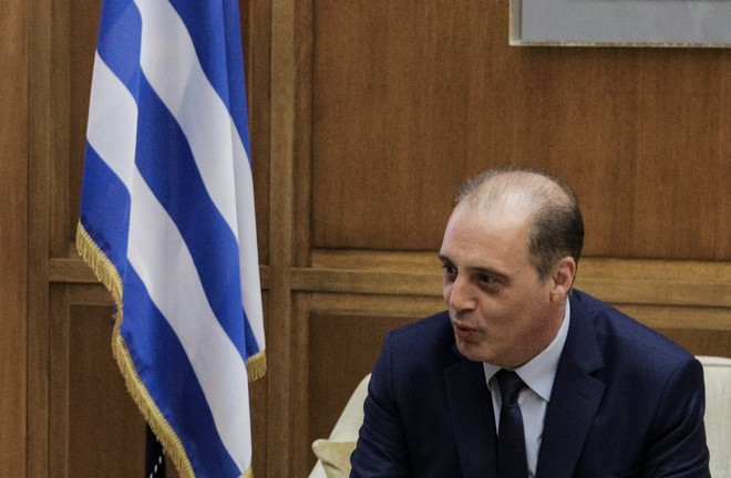 Ελληνική Λύση: Επιλεκτική αμνησία κυβέρνηση και Δένδια για τις “Πρέσπες”
