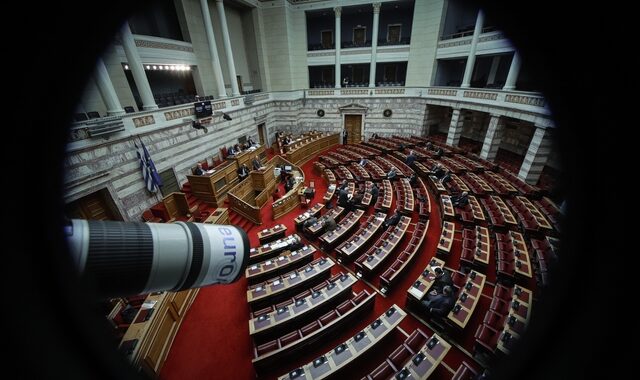 Συνταγματική αναθεώρηση: “Όχι” ΝΔ στον ΣΥΡΙΖΑ για απλή αναλογική στις αυτοδιοικητικές εκλογές