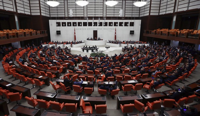 Τουρκία: Η εθνοσυνέλευση καταδίκασε την αναγνώριση της γενοκτονίας των Αρμενίων από τις ΗΠΑ