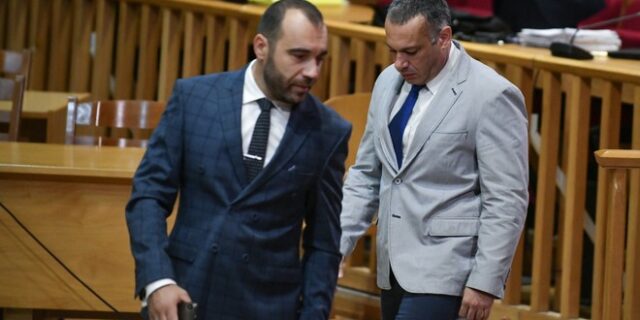 Από νεοναζί… “αντάρτης”. Ο Ηλιόπουλος ισχυρίστηκε ότι θα πολεμούσε τον Χίτλερ