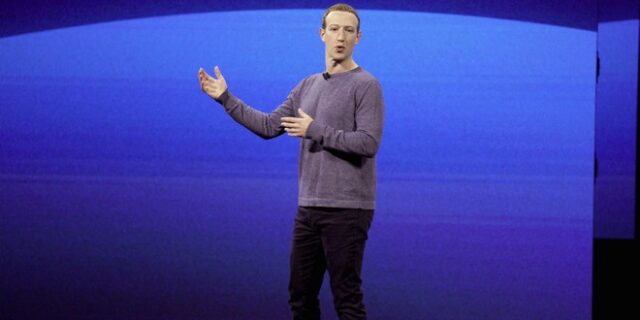 Facebook: Σε θέση μάχης ο Ζάκερμπεργκ για να μην “σπάσει” η εταιρεία του