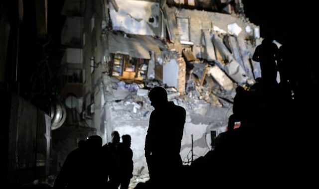 Σεισμός στην Αλβανία-Λέκκας: “Δεκάδες οι καταρρεύσεις, δεν απειλείται η Ελλάδα”