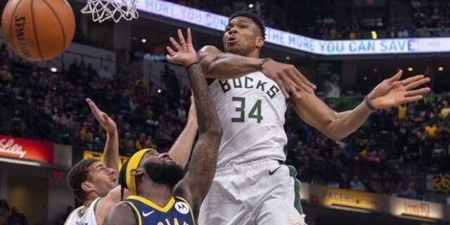 Γιάννης Αντετοκούνμπο: Διπλός στο TOP-10 με τάπα και σούπερ κάρφωμα