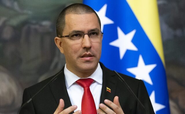 Εισβολή στην πρεσβεία της στην Βραζιλία καταγγέλλει η Βενεζουέλα