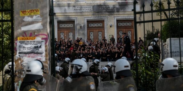 Ανησυχία στην Κουμουνδούρου για το “πού το πάει η κυβέρνηση” ενόψει Πολυτεχνείου