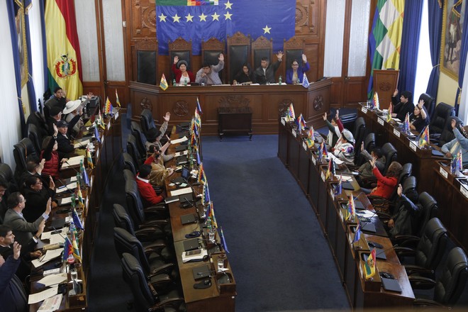 Βολιβία: Εγκρίθηκε νομοσχέδιο για τη διεξαγωγή νέων προεδρικών εκλογών