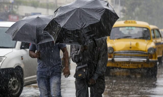 Μπανγκαλντές: Δέκα νεκροί, 30 τραυματίες και 36 αγνοούμενοι από τον κυκλώνα Μπουλμπούλ