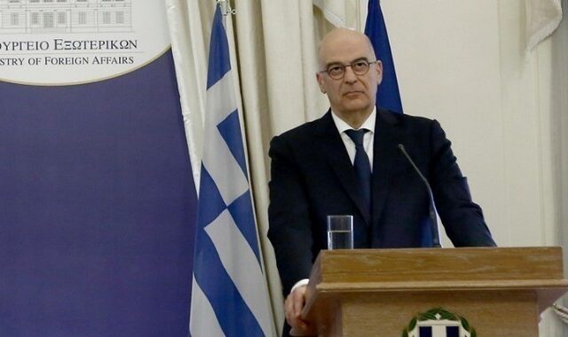 Δένδιας: Ζητάμε από την Τουρκία να σέβεται τις υποχρεώσεις της