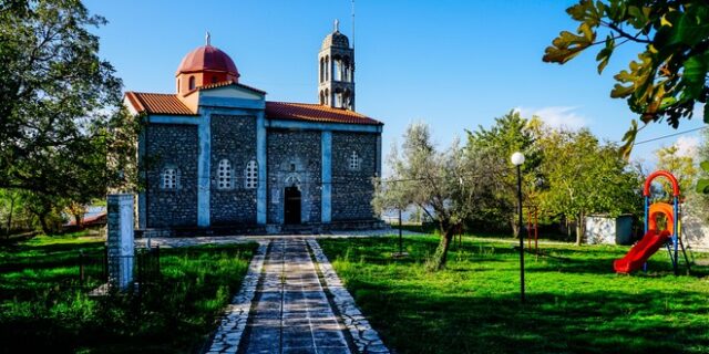 Εορτολόγιο: Μεγάλη Δευτέρα – Ποιοι γιορτάζουν στις 26 Απριλίου