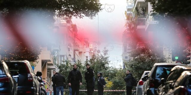 Έρευνα της Αντιτρομοκρατικής στην Αττική: Ταυτοποιήθηκε ένα από τα καλάσνικοφ με τις επιθέσεις της “Επαναστατικής Αυτοάμυνας”