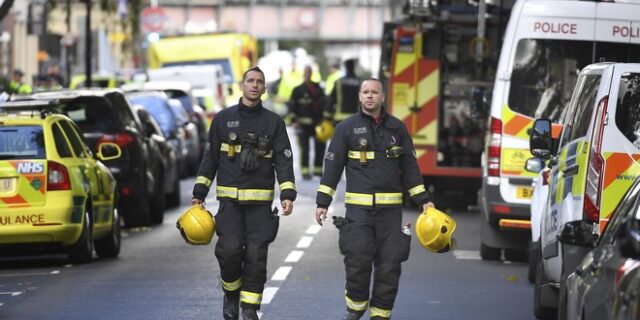 Συναγερμός στο Λονδίνο: Εκκενώθηκε λόγω φωτιάς ο σταθμός Γιούστον του μετρό