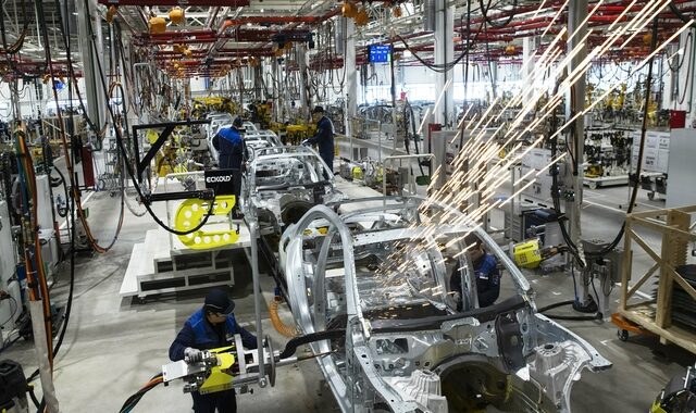 Γερμανία: Μεγάλη ανησυχία για την οικονομία, μείωση της βιομηχανικής παραγωγής
