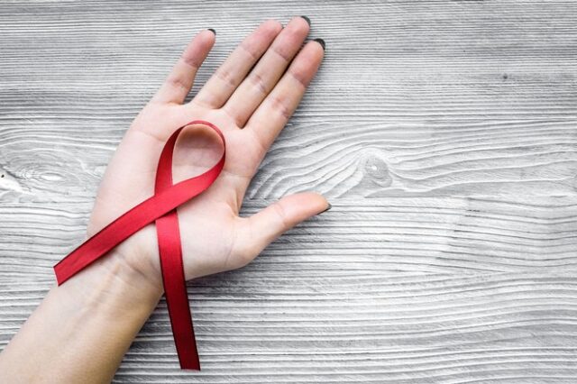 Δραματικές οι ελλείψεις για την παρακολούθηση των ασθενών με HIV