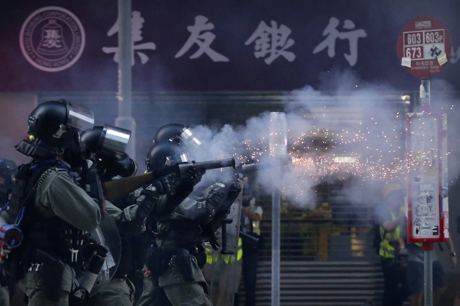 Χονγκ Κονγκ: Νέος γύρος επεισοδίων – Έξι τραυματίες