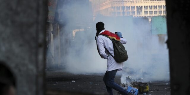Ιράκ: Τρεις διαδηλωτές νεκροί από δακρυγόνα και σφαίρες με επικάλυψη καουτσούκ