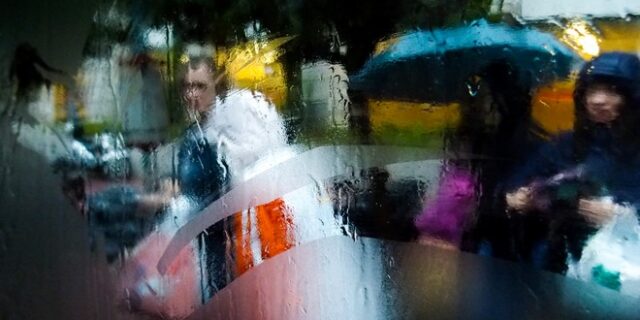 Καιρός: Βροχές με μικρή πτώση της θερμοκρασίας – Ποιες περιοχές θα επηρεαστούν