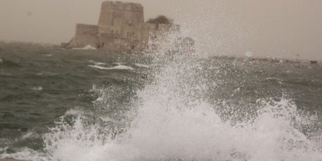 Γηρυόνης: Το νέο κύμα κακοκαιρίας που “βαφτίστηκε” από τον τρικέφαλο γίγαντα της μυθολογίας