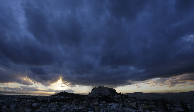 Καιρός: Σφοδρές καταιγίδες και νοτιάδες μέχρι 10 μποφόρ – Πού και πότε θα χτυπήσει η κακοκαιρία