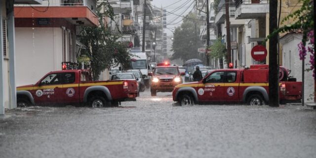 Καιρός: Καταιγίδες και θυελλώδεις άνεμοι σαρώνουν την χώρα – Σε ποιες περιοχές θα εκδηλωθούν ακραία φαινόμενα