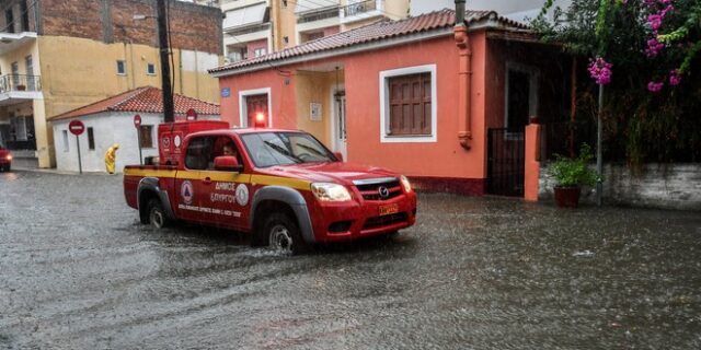 Έκτακτο Δελτίο Καιρού: Πώς θα κινηθεί η κακοκαιρία – Επί ποδός Πολιτική Προστασία και Πυροσβεστική