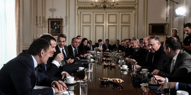 Η έναρξη της… ανασχηματολογίας βλάπτει σοβαρά τη συνοχή και την αναποτελεσματικότητα της κυβέρνησης