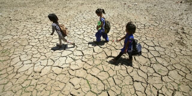 Κλιματική αλλαγή: Αλλάζουμε ή εξαφανιζόμαστε. Απειλείται το μέλλον των παιδιών μας