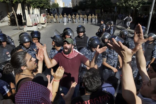 Λίβανος: Γιορτάζει την 76η επέτειο ανεξαρτησίας εν μέσω συνεχιζόμενων κινητοποιήσεων