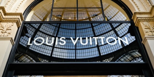 Η Louis Vuitton εξαγόρασε την Tiffany έναντι 16,2 δισ. δολάρια