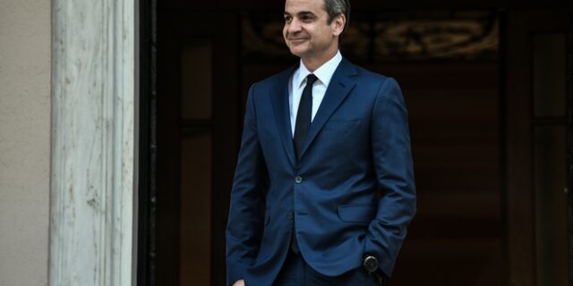 Μητσοτάκης με περιφερειάρχες: ΕΣΠΑ, πρόσθετοι πόροι και αρμοδιότητες στις περιφέρειες